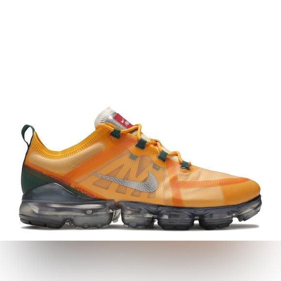 ✨NIKE✨Air Vapormax 2019 in Canyon Gold - Picture 1 of 11
